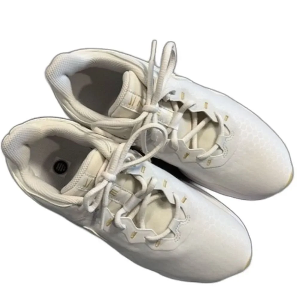 Nike Legend Essential 2 Womens 8.5 Platinum Tint Gold Training Shoes CQ9545-010